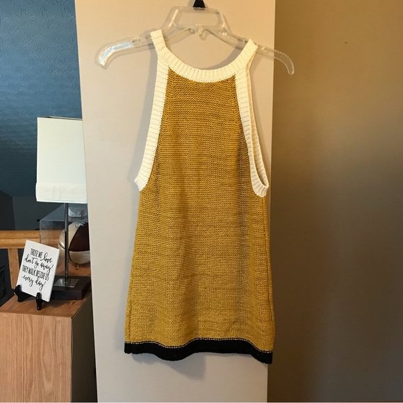 Moth Mustard Sleeveless Colorblock Spring Sweater - Picture 2 of 9